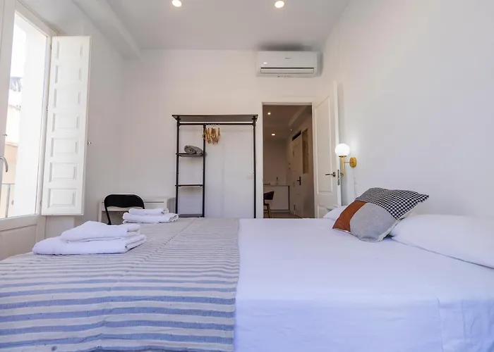Apartamentos La Cruz Verde