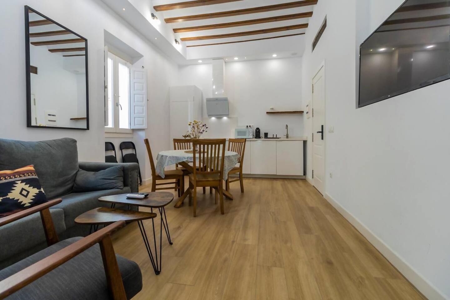 La Cruz Apartment *